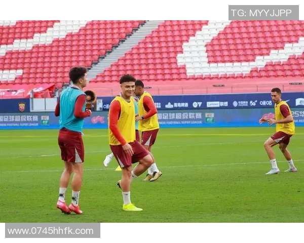 海港队集结后强化训练力争联赛重启迅速适应比赛节奏 海港队集结后强化训练力争联赛重启迅速适应比赛节奏