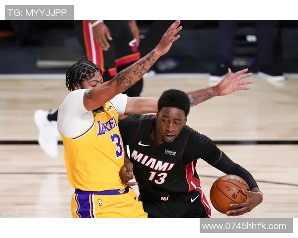 阿德巴约首节表现平平却依然贡献7分4板1助展现全能潜力