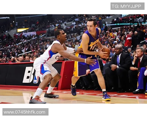 保罗分享指导年轻球员的经验强调沟通与努力的重要性 保罗分享指导年轻球员的经验强调沟通与努力的重要性